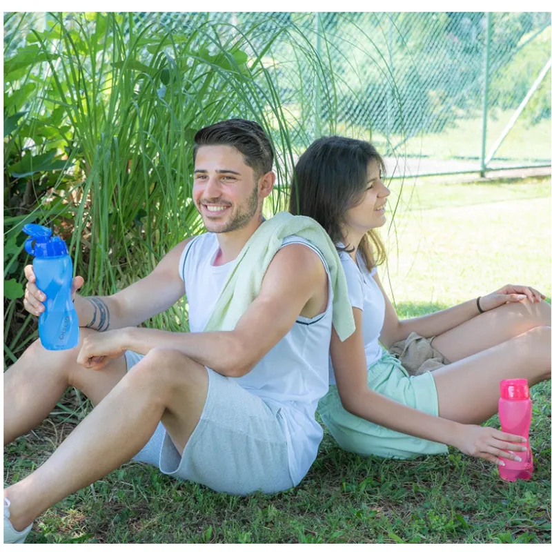 750Ml Leakproof Bpa-Free Water Bottle With Flip Top Lid