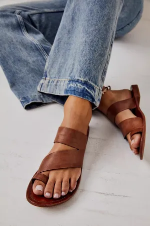 Abilene Toe Loop Sandals | Luggage