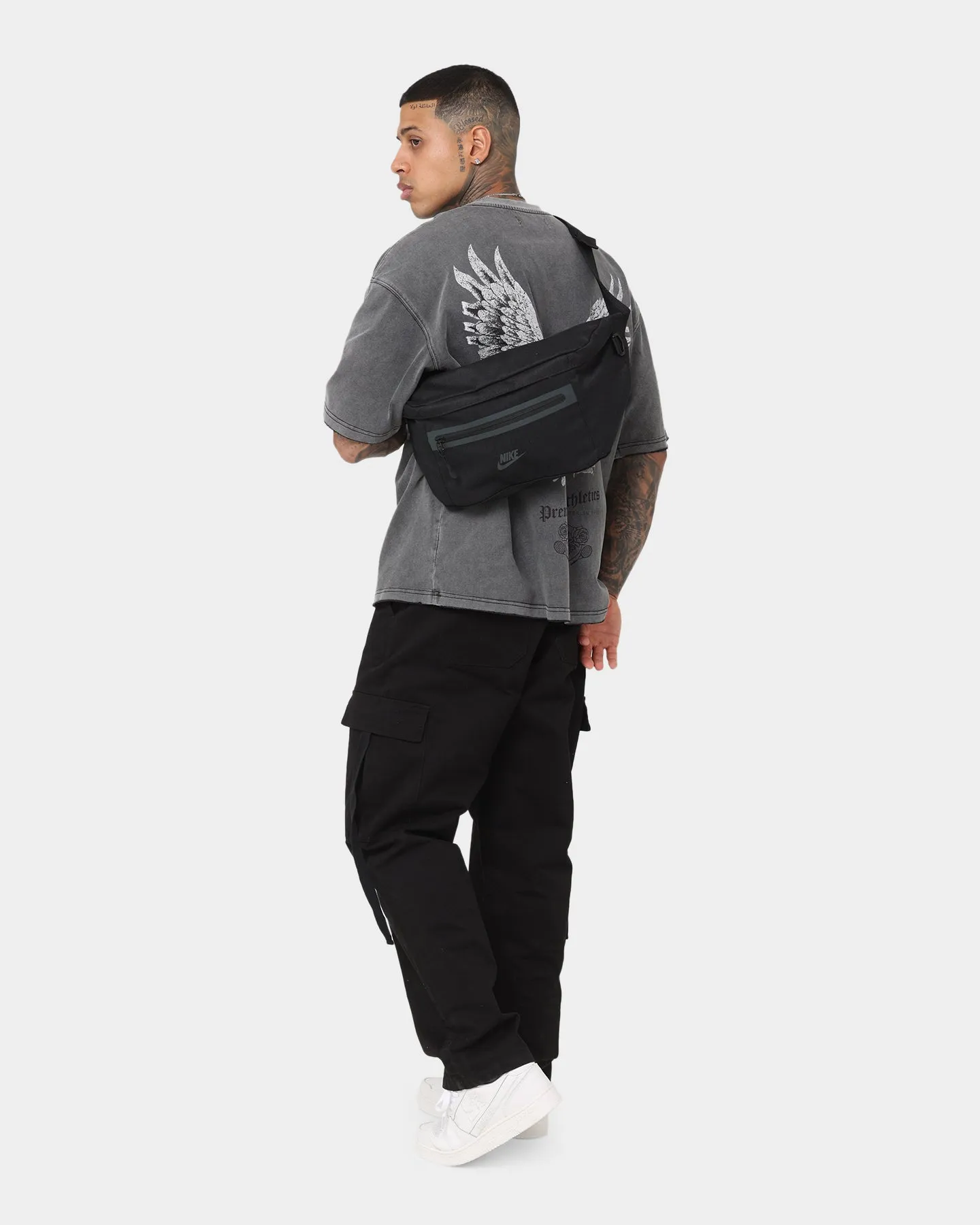 Nike Elemental Premium Waistpak Bumbag Black