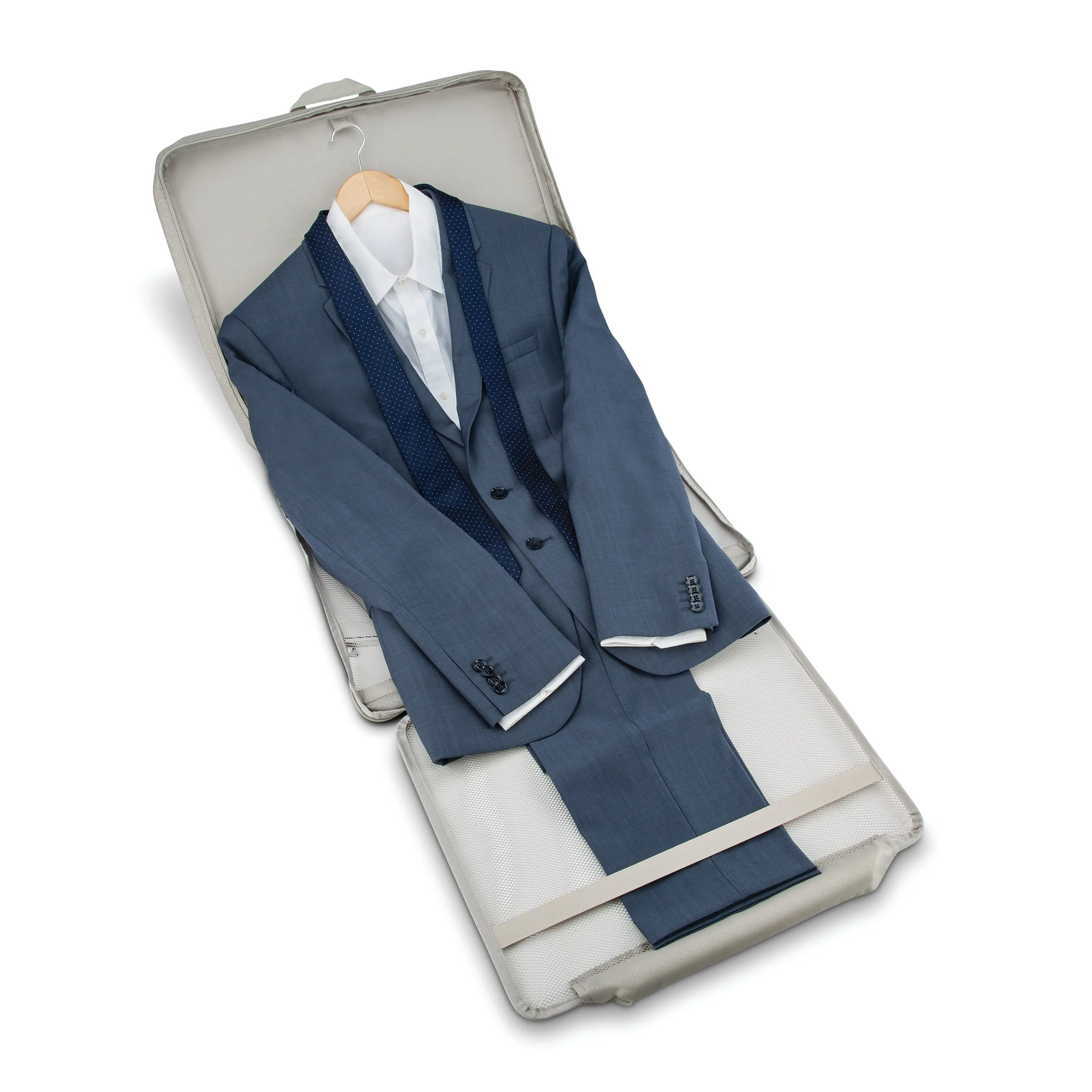 Samsonite Silhouette 17 Medium Spinner Luggage